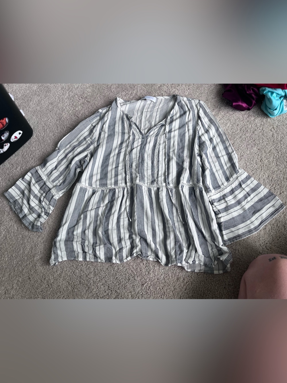 Striped V-Neck Peasant Blouse in White & Gray